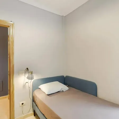 Spacious In Palmas De Gran Canaria 85 M² With Wifi Appartamento *